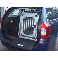Hundebox/ Einzelbox für Dacia Logan MCV 2. Generation (Sonderbau 401)
