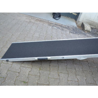 Aluminium Hunderampe/ Einstiegshilfe (Sehr stabil, Breite 50 cm x Länge 238 cm x Dicke 4,5 cm)