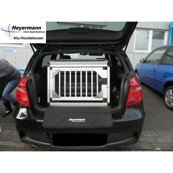 Hundebox/Einzelbox für BMW 1er E87 (Sonderbau 4)