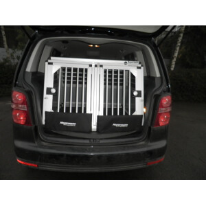 Hundebox/ Doppelbox für VW Touran 1 (5-Sitzer) mit...