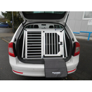 Hundebox/ Einzelbox für Skoda Octavia 2 Combi mit...