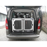 Hundebox/ Doppelbox für Mercedes Viano (Sonderbau 192)