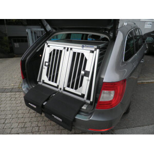 Hundebox/ Doppelbox für Skoda Fabia 2 Combi mit...