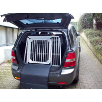 Hundebox/ Einzelbox für Kia Sorento JC (Sonderbau 68)