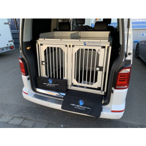 Individuelle Hundetransportbox/ Doppelbox für VW T6 Bus Multivan (Individualbau 81)