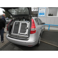 Hundebox/ Einzelbox für Hyundai i30 cw Typ FD (Sonderbau 99)