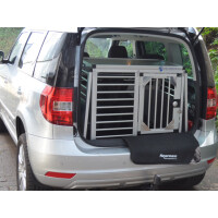 Hundebox/ Einzelbox für Skoda Yeti ohne variablen Ladeboden (Sonderbau 20)