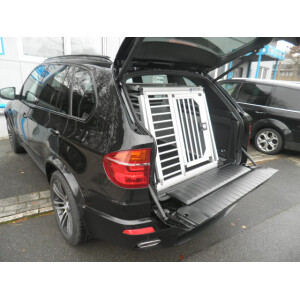 Hundebox/ Einzelbox für BMW X5 E70 (Sonderbau 29)